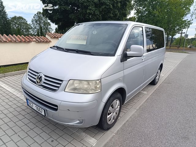 Volkswagen Caravelle